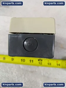Moeller I-K2 Housing 2 Position Pushbutton – actual item, photo 4 of 5