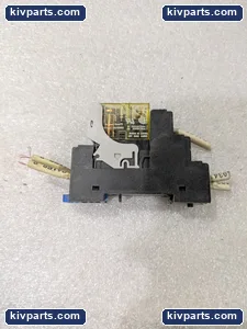 IDEC SJ2S-07L DIN Rail Relay Socket Base – actual item, photo 2 of 9