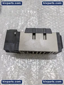 SMC VFR4101-5FZB 5 Port Pilot Solenoid Valve – actual item, photo 2 of 7