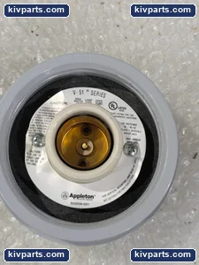 Appleton V-51 604008-001 Lampholder Socket – actual item, photo 2 of 5