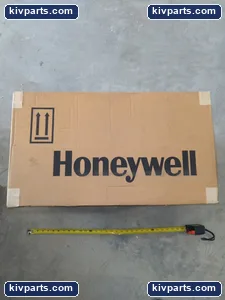 Honeywell YSTR82D-21CC580 -(YYY STR800 DP Remote Seal – actual item, photo 2 of 3