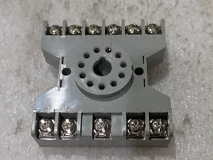 IDEC SR3P-06 Relay Socket Base