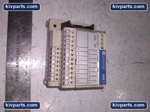 Telemecanique ABE7-H16R50 16 Digital I/O – actual item, photo 3 of 5