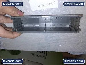 Allen-Bradley 1746-N2 Card Slot Filler Blank Cover PLC – actual item, photo 4 of 5