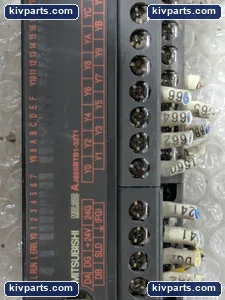 Mitsubishi AJ65SBTB1-32T1 CC-Link Output Module – actual item, photo 3 of 8