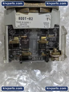 Allen-Bradley 800T-H2 Selector Switch Black Knob – actual item, photo 3 of 5