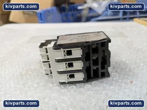 Fuji Electric TK-E2 Thermal Overload Relay – actual item, photo 2 of 4