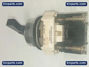 Allen-Bradley Lever Selector Switch Operator – actual item, photo 4 of 5