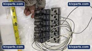 SMC NVK332 Pneumatic Component – actual item, photo 2 of 8