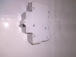 General Electric V37203 Miniature Circuit Breaker