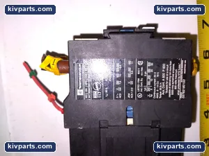 Telemecanique LC1 D3210 Contactor – actual item, photo 4 of 18