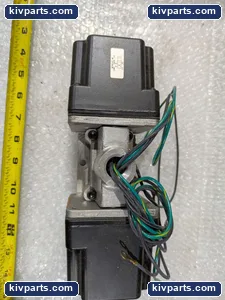 Parker CCJ11S37B01 Solenoid Valve – actual item, photo 3 of 8