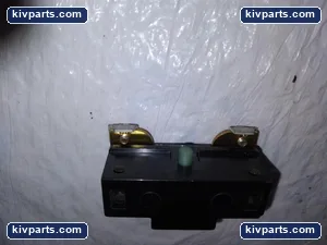 Square D 9007BO3 Snap Switch Limit Switch Contact – actual item, photo 3 of 5