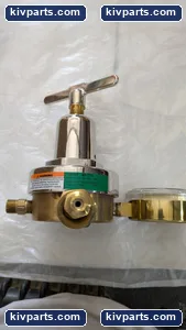 Smith 46-175 Oxygen BDF Manifold Regulator – actual item, photo 4 of 5