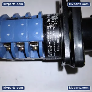 Kraus Naimer C10 A007-621 Voltmeter Selector Switch – actual item, photo 5 of 6