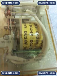 IDEC RR3B-U Plug-In Relay – actual item, photo 4 of 6