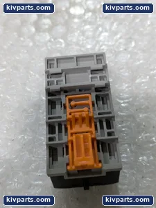 Phoenix Contact 6/18X2 PTFIX 5 Distribution Block – actual item, photo 5 of 6