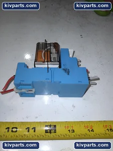 Finder 62.33.8.230.0040 Type 92.03 Relay Base – actual item, photo 3 of 5