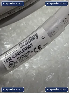 Allen-Bradley 1492-CABLE050Y Pre-Wired Cable – actual item, photo 5 of 6