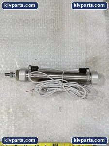 SMC CDM2BZ32-150AZ-C73L Air Cylinder – actual item, photo 4 of 5