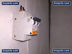 Merlin Gerin C32N Miniature Circuit Breaker – actual item, photo 3 of 10
