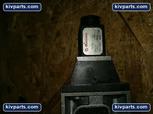 Norgren SXE0574-A50-00 Solenoid Valve – actual item, photo 3 of 5