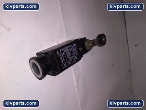 Telemecanique XCK-P...H7 Limit Switch – actual item, photo 2 of 3