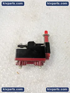 Bakelite Contact Block Snap Switch – actual item, photo 5 of 7