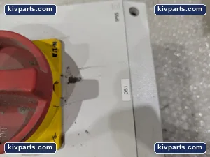 Eaton 100-S Rotary Disconnect Switch – actual item, photo 4 of 6