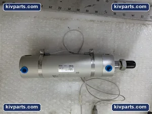 SMC CDG1UN50-125Z-NW Air Cylinder – actual item, photo 2 of 7