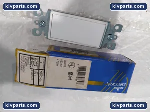 Leviton Decora White Switch – actual item, photo 3 of 7