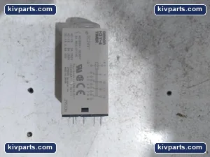 Omron H3Y-4 Corporation Timer – actual item, photo 3 of 5