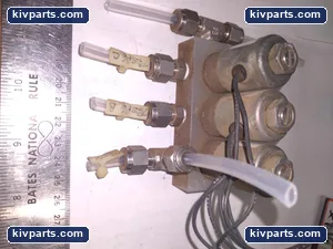 KIP 2X361B Manifold – actual item, photo 3 of 6