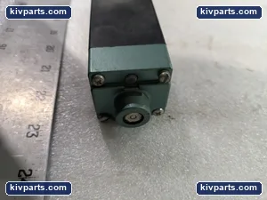 Numatics 225-372B Pneumatic Component – actual item, photo 2 of 11