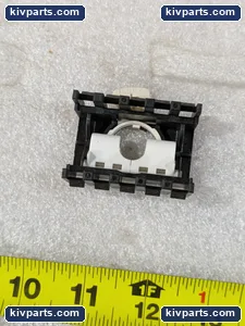 Cutler-Hammer E22BA12L Ser A2 Flush Pushbutton Operator – actual item, photo 3 of 5