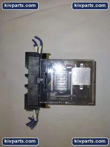 Omron MM2XP-D Relay – actual item, photo 4 of 6