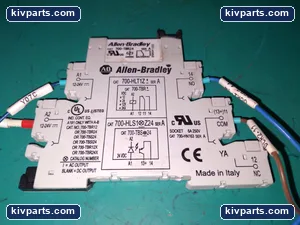 Allen-Bradley 700-HLT1Z Relay Harting Han 6E-M Connector – actual item, photo 4 of 6