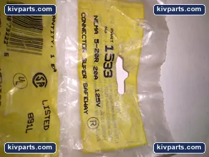 AD DANIEL WOODHE 1533 20A 125V 5-20r RECEPTICLE – actual item, photo 2 of 3