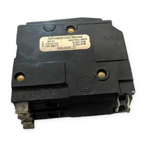 Square D QO240 QO Plug-In Circuit Breaker