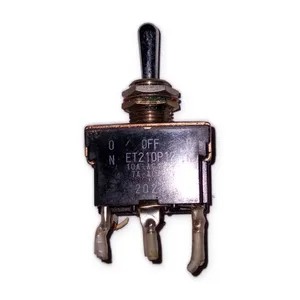 ET210P12 Toggle Switch