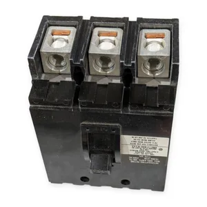 Square D Q2L3225 Q2L Molded Case Circuit Breaker