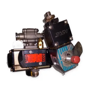 ASCO 8551B401MO Solenoid Valve – actual item, photo 1 of 7