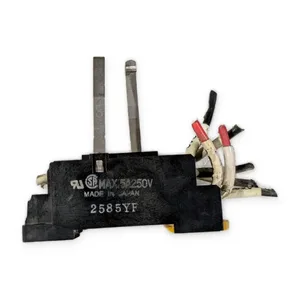 Omron PYF08A Relay Socket Base Screw Terminal