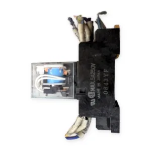 Omron MY4N Plug