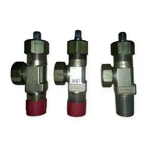 I-89 Compressed Gas Cylinder Valve – actual item, photo 1 of 4
