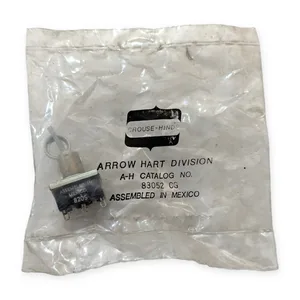 Arrow Hart 83052 CG 8205 Toggle Switch