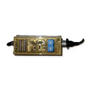 Omron V600-HAR92 Amplifier Module – actual item, photo 1 of 4