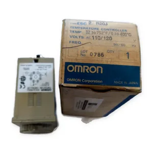 Omron E5C2-R20J Temperature Controller – actual item, photo 1 of 5