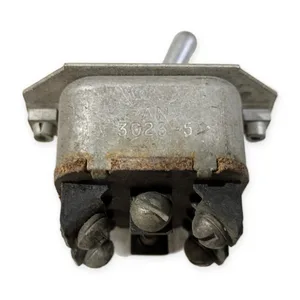 AN3023-5 On-Off-On 3 Position 3 Terminal