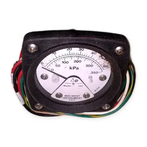 120SA-10-O Pressure Switch Gauge